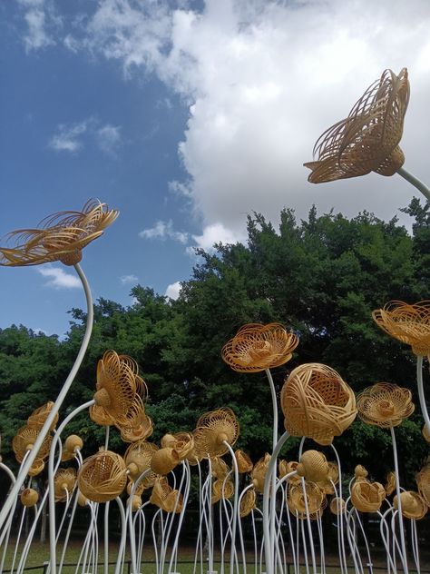 Resort Architecture, Bamboo Structure, Bamboo Architecture, Bamboo Art, Resort Design, Bamboo Design, Giant Flowers, Beach Bars, Land Art