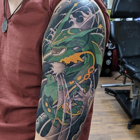 Mega Rayquaza Tattoo, Japanese Pokemon Tattoo, Pokémon Tattoo Sleeve, Pokemon Tattoo Sleeve, Rayquaza Tattoo, Tyler Tattoo, Pokeball Tattoo, Japanese Style Tattoo, Pokemon Sleeves