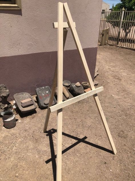 Wood Easel Diy, Diy Art Easels, Diy Wedding Easel, Easels Diy, Easel Diy, Diy Tripod, Diy Easel, Wedding Sign Decor, Deco Marine