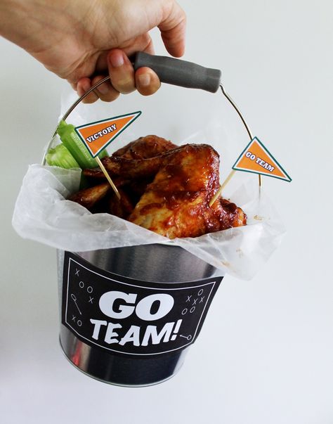 Football Party Printables, Bbq Wings Recipe, Coke Chicken, Marinated Chicken Wings, Dude Food, Bbq Chicken Wings, Bbq Wings, Watching Football, About Football