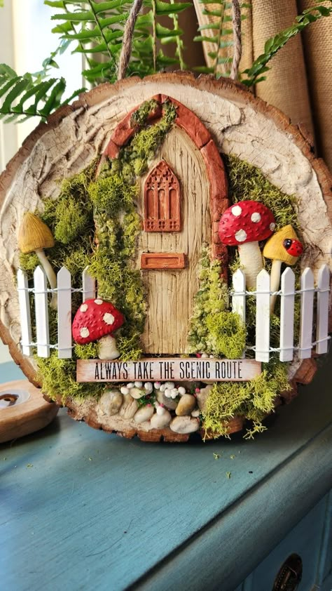 Fairy Village Ideas, Fairy Garden House, Rustic Garden Ideas, Woodland House, Fairy House Crafts, Clay Fairy House, Mushroom Crafts, Garden Rustic, Fairy Village