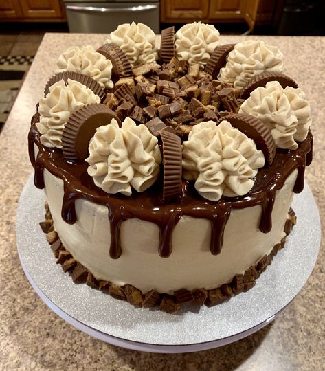 Reeses Cake Decoration, Reese’s Cake, Reese Cup Birthday Cake, Birthday Cake Reeses, Recess Cake Peanut Butter Cups, Reeses Peanut Butter Cake, Reeses Peanut Butter Cake Design, Resses Peanut Butter Cups, Reese Cake