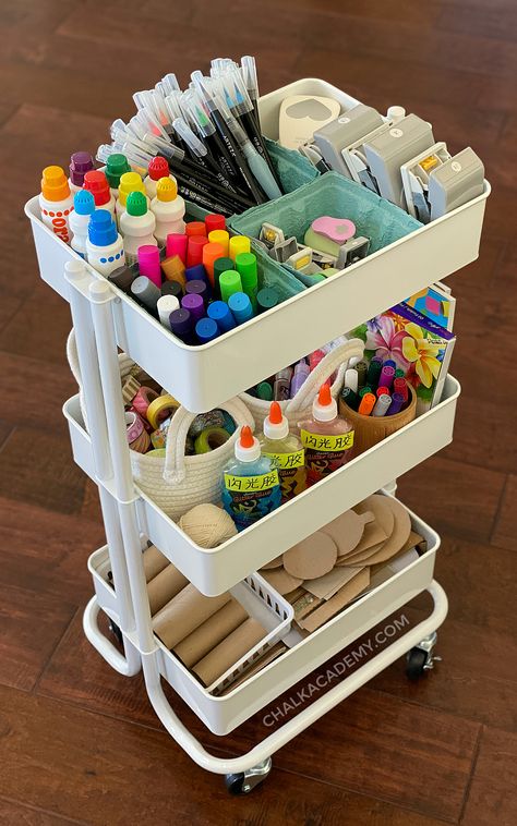 Our kids art cart has been a game changer for encouraging independence and creativity. An organized storage system with decluttering tips are helpful! Kids Art Cart, Kids Art Storage, Art Caddy, Rangement Art, Diy Bedroom Storage, Craft Cart, Arts And Crafts Storage, Art Supplies Storage, Art Supply Organization