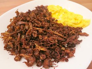 Dianne Creates: Adobo Flakes Hash Recipe, at last! Adobo Ground Beef, Chipotle In Adobo Recipes, Chipotle In Adobo, Adobo Flakes, Chipotles In Adobo Recipes, Hash Recipe, Filipino Dishes, Adobo, Filipino Recipes