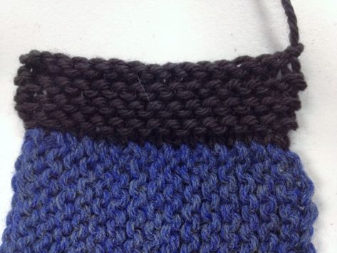 Knitting Tips, Edge Stitch, Bind Off, Pull Through, Garter Stitch, Knitting Techniques, Knitting Stitches, Knit Patterns, Leaf Pattern