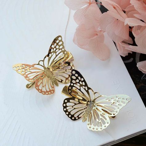 Boho Hair Pins, Butterfly Hair Accessories, Wedding Party Hair, Bride Hair Pins, Fantasy Outfits, Hairpin Accessories, Golden Butterfly, Gold Hair Pin, Gold Hair Clips