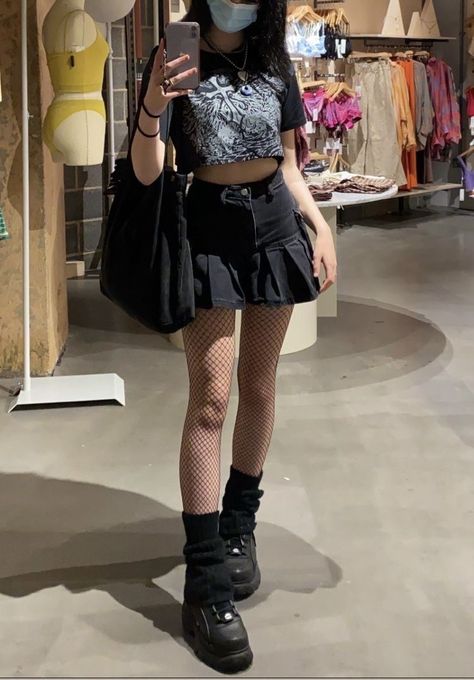 Bra With Jacket Outfit, Summer Egirl Fits, Edgy 2000s Aesthetic, Black Chunky Boots Outfit Summer, Summer Skirt Fits, Egirl Outfits Skirt, Outfit Ideas Grunge Summer, Alt Denim Skirt Outfit, Grunge Sweater Vest Outfit