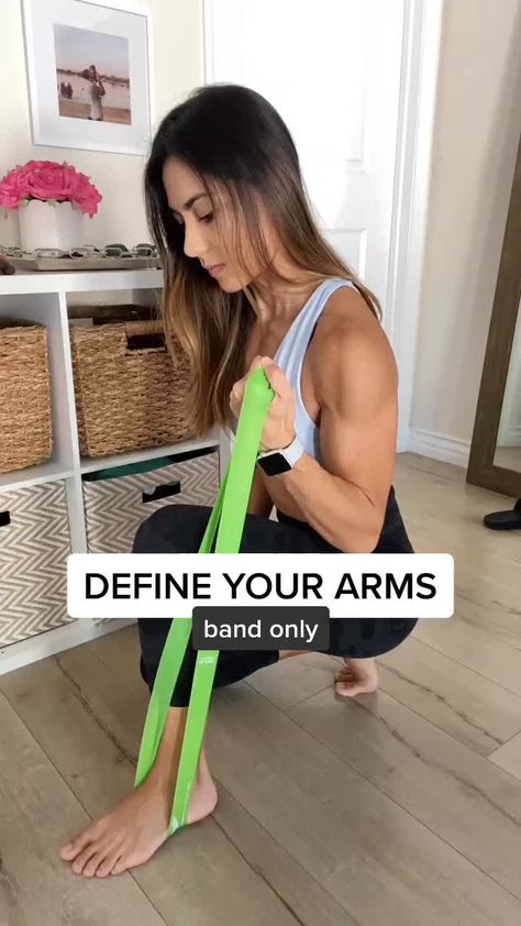 Latihan Dada, Gym Antrenmanları, Resistance Band Workout, Trening Fitness, Resistance Workout, Trening Abs, Gym Workout Videos, Gym Workout For Beginners, Trening Pilates