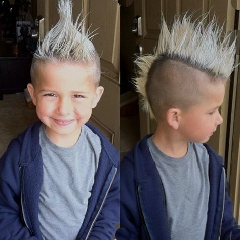 long blonde mohawk with shaved sides for boys Toddler Mohawk, Boys Mohawk, Kids Short Haircuts, Edgy Long Hair, Mohawk Haircut, Cool Boys Haircuts, Mohawk Hairstyles Men, Toddler Boy Haircuts