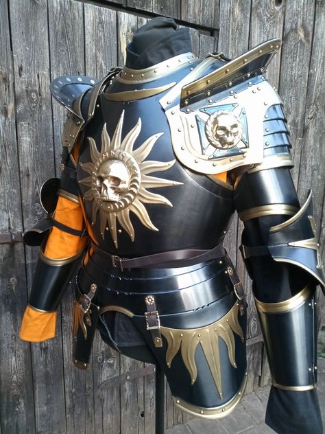 Nilfgaard Armor, Medieval Skull, Historical Knight Armor, Violetta Disney, Chest Plate, Armor Drawing, Larp Armor, Century Armor, Be Fit