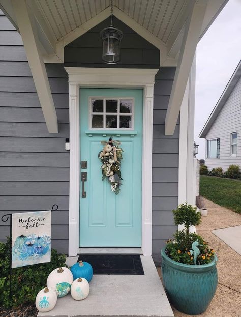 Tiffany Blue Front Door, Blue Front Door Colors, Home Exterior Styles, Front Door Exterior, Blue Front Door, Door Exterior, Door Colors, Exterior Front Doors, Front Door Colors