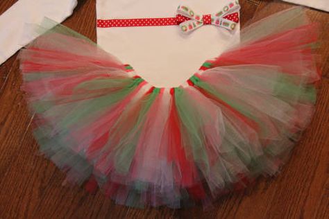 Diy Jupe, Easter Tutu, Diy Tutu Skirt, Tutu En Tulle, Tulle Skirt Tutorial, Hand Art Kids, Tutu Tutorial, No Sew Tutu, Tulle Poms