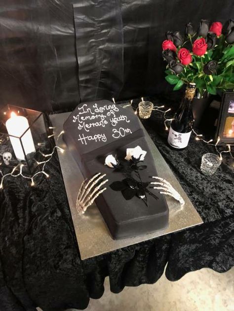 Goth Pinata, Rip 50th Birthday Party, Halloween 40th Birthday Cakes, Rip To My 20s Party Cake, Rip Thirties Party, Rip To My 20s Party Men, Rip To My Twenties Party, Rip 40th Birthday, Rip 20s Birthday Party Cake