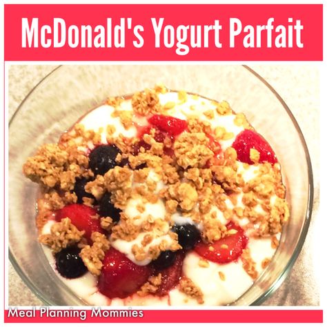 Make your own Yogurt Parfait at home that tastes just like the kind you can get at McDonald's! Makes a great breakfast, snack, or dessert! Taco Bells, Heathly Recipes, Pizza Taco, Fruit And Yogurt Parfait, Taco Bell Mexican Pizza, Make Your Own Yogurt, Mexican Pizza, Yogurt Parfait, Taco Bell