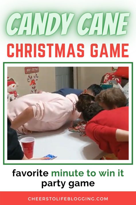 Hosting Christmas Party, Xmas Party Games, Candy Cane Game, Christmas Eve Games, Fun Christmas Party Ideas, Christmas Party Games For Adults, Christmas Party Games For Kids, Christmas Gift Games, Xmas Games