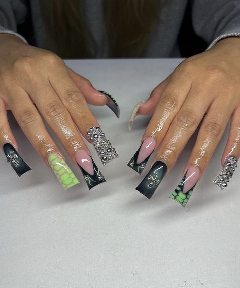 Duck Nail, Green Acrylic Nails, Hard Nails, Duck Nails, Colored Acrylic Nails, Girly Acrylic Nails, Acrylic Nails Coffin Pink, Long Square Acrylic Nails, Unique Acrylic Nails