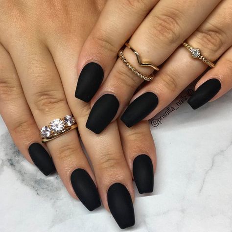 Cool Ideas for Black Matte Nails ★ See more: https://naildesignsjournal.com/black-matte-nails-ideas/ #nails Short Coffin Nails Designs, Nail Red, Black Coffin Nails, Matte Black Nails, Black Acrylic Nails, Nails Matte, Short Coffin, Short Coffin Nails, Nails Glitter