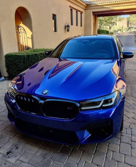 Blue Bmw, Benz Suv, Bike Wallpaper, Bmw Sports Car, M5 F90, Luxury Cars Range Rover, Bmw Sport, Bmw Wallpapers, Bmw Cafe Racer