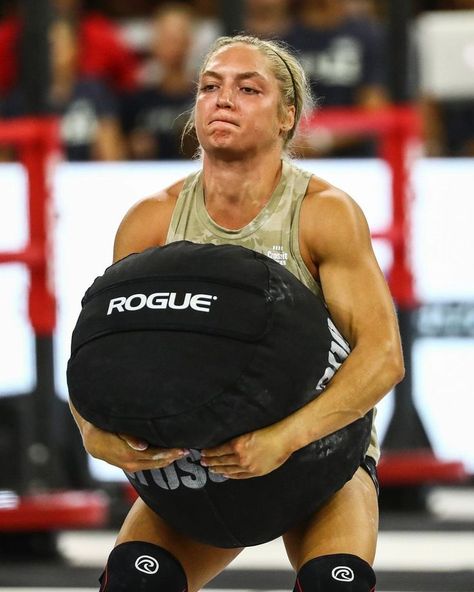 Haley Adams: 2022 CrossFit Games, Sandbag Ladder Haley Adams, Crossfit Games, Crossfit