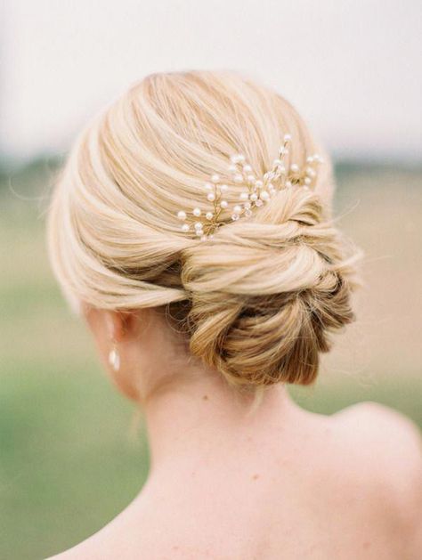 Simple Wedding Updo, Bridal Updo With Veil, Romantic Bridal Updos, Wedding Guest Hairstyles, Best Wedding Hairstyles, Bridesmaid Hair Updo, Bridal Updo, Wedding Hairstyles Updo, Wedding Hairstyle