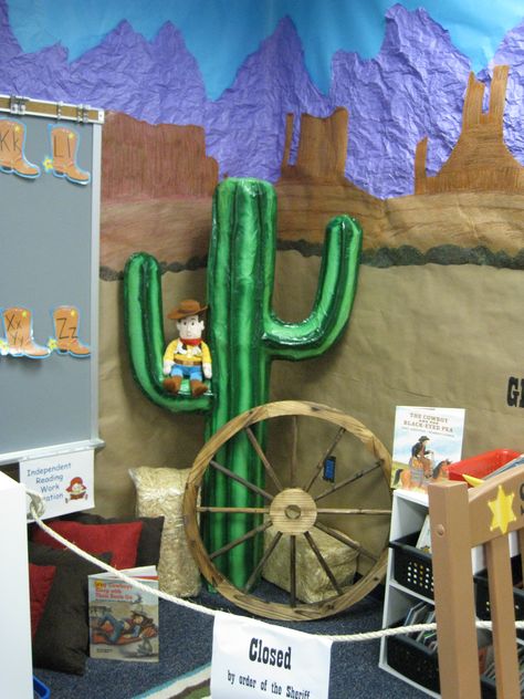 Classroom Western Theme Decorating Classroom Doors, Western Classroom, Decorating Classroom, School Wide Themes, Class Themes, Texas Theme, Pta Ideas, Wild West Theme, Classroom Doors