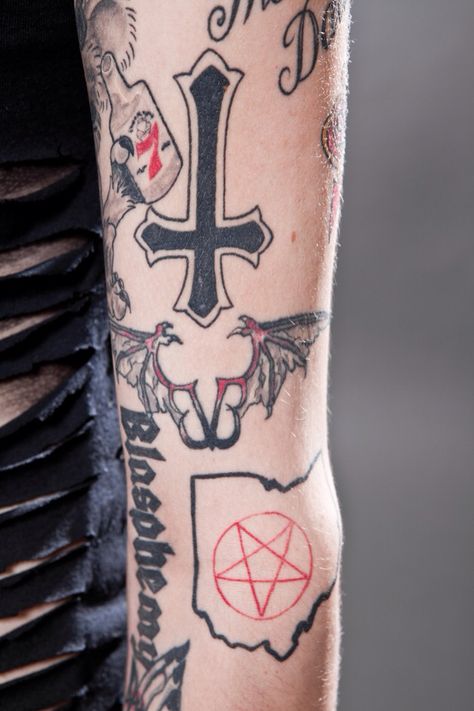 Andy Bvb Tattoo, Andy Sixx, Brides With Tattoos, Sharpie Tattoos, Andy Black, Andy Biersack, Veil Brides, Cross Tattoo, Black Veil Brides