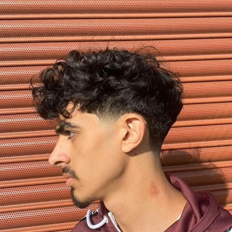 Short Sides Long Top Hair Mens Curly, Taper Fade Haircut Long On Top, Curly Top Taper Fade, Mens Haircut Long On Top Short On Sides Curly, Side Fade Haircut Men Medium Long, Men’s Curly Hair Fade, Curly Top Fade Boys, Side Haircut Men, Haircut Men 2020