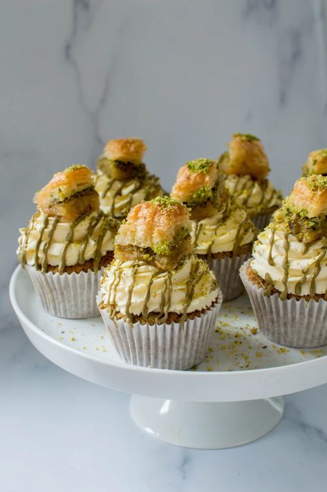 Baklava Inspired Desserts, Kunafa Cupcakes, Baklava Cupcakes, Baklava Cake Recipe, Baklava Cake, Baklava Dessert, Whipped Mascarpone, Pistachio Cupcakes, Pistachio Baklava