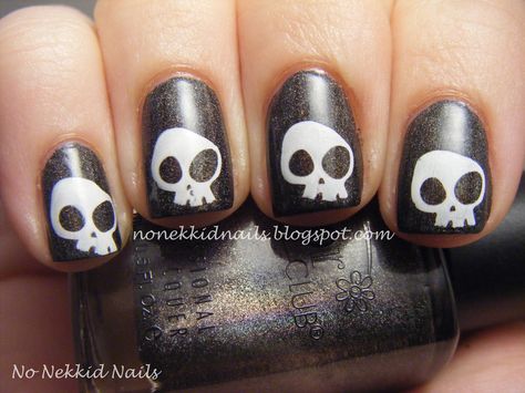 Skull Nail Designs, Skull Nail Art, Skull Nails, Halloween Week, Really Cute Nails, Nails Halloween, Nail Swag, Art Halloween, Dream Nails