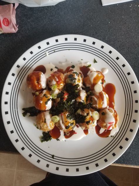 Vegan Takoyaki Recipe, Vegan Takoyaki, Vegan Japanese Food, Takoyaki Pan, Japanese Mayo, Vegan Japanese, Seasoned Rice Vinegar, Vegan Mayo, Pickled Ginger