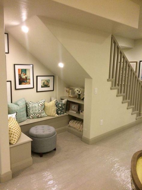 Modern Stairs Ideas, Under Stairs Nook, Room Under Stairs, Stair Nook, تحت الدرج, Stairs Decor, Stairs Renovation, Stairs Ideas, Basement House