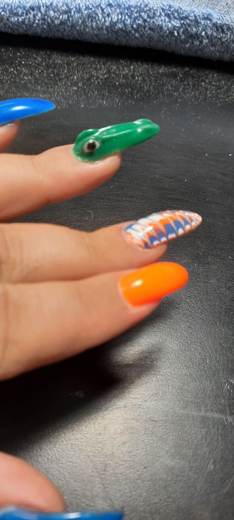 Acrylic sculpted gator head Uf Gator Nails, Florida Gator Nails Designs, Florida Gator Nails, Gator Nails, Uf Gator, Florida Gator, Graduation Nails, Pedicures, Nail Inspiration