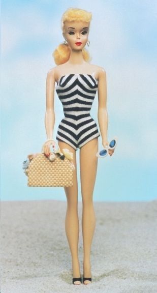 Original 1958 Barbie. Original Barbie Doll, Istoria Modei, Fritz Lang, Im A Barbie Girl, Barbie Style, Barbie Vintage, Bob Mackie, Barbie I, Vintage Barbie Dolls