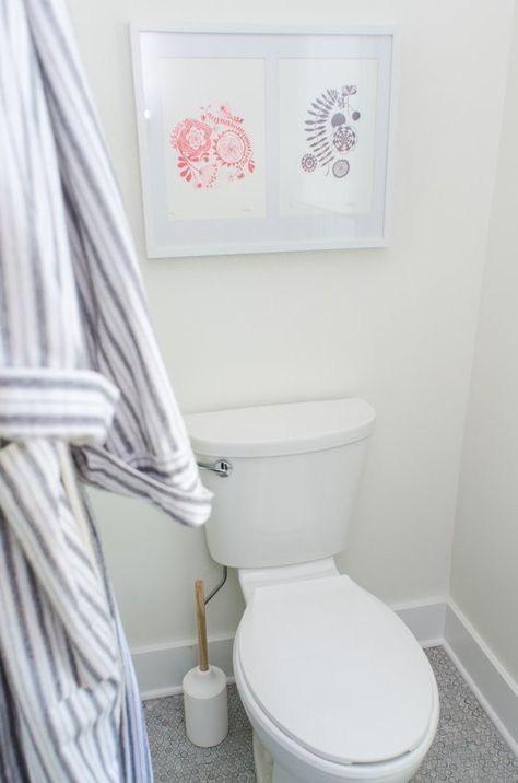 The Right Way to Use a Plunger to Unclog a Toilet Hide Plunger, People Who Use You, Mattress Room, Bathroom Dimensions, Bathroom Smells, Clutter Organization, Yellow Bathrooms, Diy And Home Improvement, Big Reveal