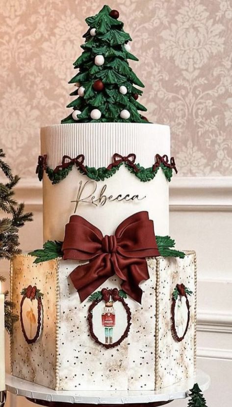 Winter Cake Ideas, Cake Winter, Winter Cakes, Biscuit Decoration, Fake Cakes, Christmas Themed Cake, Ideas Christmas Tree, Cake 5, Christmas Cake Designs