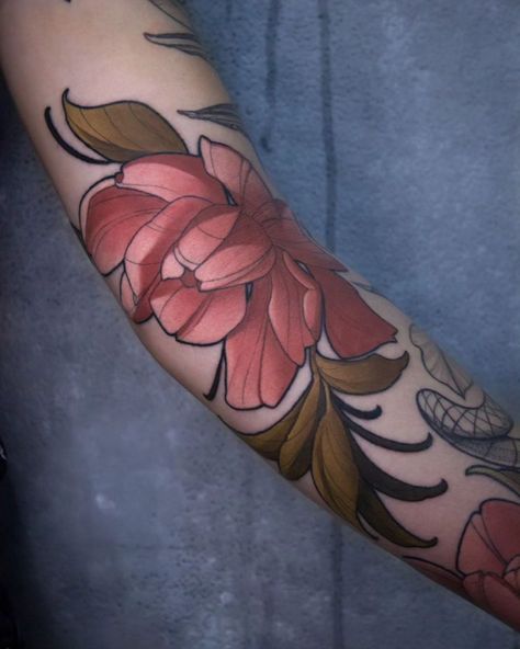 Realistic flower tattoo New School Floral Tattoo, Neo Traditional Flowers Tattoo, Neo Trad Flower Tattoo Design, Neotraditional Sleeve Women, Neotraditional Flower Tattoo Designs, Full Color Flower Tattoo, Flower On Arm Tattoo, Neo Traditional Flower Tattoo Design, New School Flower Tattoo