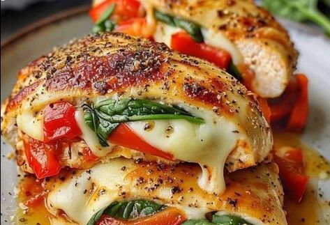 Roasted Red Pepper – Easy Family Recipes Chicken With Roasted Red Peppers, Mozzarella Stuffed Chicken, Spinach And Mozzarella, Stuffed Chicken Breast Spinach, Mozzarella Recipes, Mozzarella Chicken, Chicken With Olives, Roasted Red Pepper, Chicken Stuffed Peppers