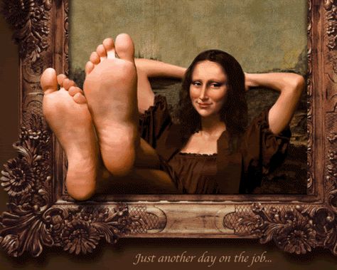 animations mona lisa gif | WiffleGif Mona Lisa Parody, Mona Lisa Smile, Art Parody, Maroon 5, The Frame, A Mirror, Really Funny Pictures, Caricatures, A Frame