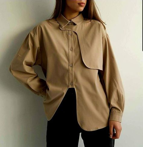 Design Kemeja, Model Kemeja, Linen Style Fashion, Detail Couture, Trendy Shirt Designs, Shirts Women Fashion, Womenswear Fashion, Fashionista Clothes, Classy Casual Outfits