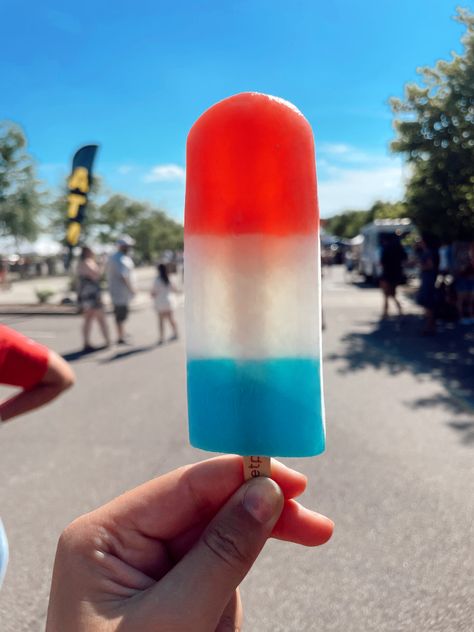 Red White Blue Popsicle, Red White And Blue Popsicles, Blue Popsicles, Red White And Boom, Legoland Florida, Bomb Pop, Random Aesthetics, Fourth Of July Food, Sweet Food