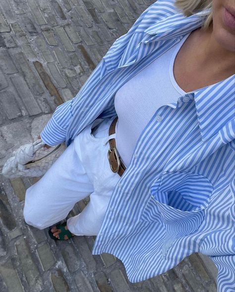 𝘋𝘪𝘴𝘤. ~ Credit linked (tap on pin or press visit). I do not own this photo! Coastal Granddaughter Style, Coastal Granddaughter Outfits, Blue Striped Shirt Outfit, Laura Jade Stone, Nautical Outfits, Dreamy Aesthetic, Blue And White Striped Shirt, Striped Shirt Women, Coastal Granddaughter