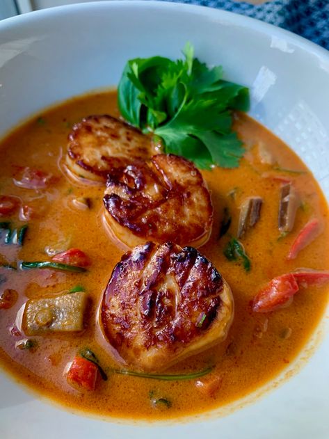 Seared Scallops with Vegetable Thai Red Curry — Dining by Kelly Thai Kitchen Red Curry Paste Recipe, Curry Scallops, Thai Curry Sauce, Buckwheat Noodles, Seared Scallops, Paste Recipe, Asian Kitchen, Scallop Recipes, Scallops Seared