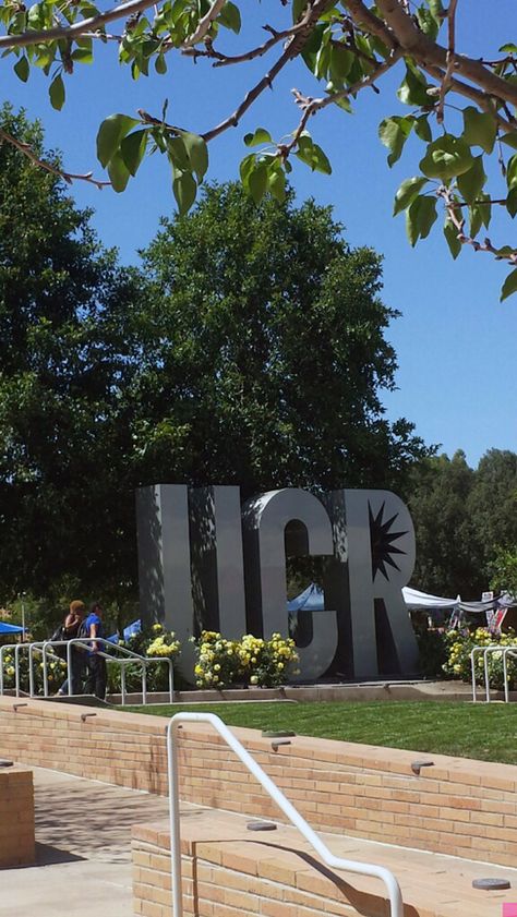 Our executive recruiters visited the University of California, Riverside Career Day to meet with students who might be interested in an internship or full-time position at our company Uc Riverside Aesthetic, Riverside Aesthetic, University Of California Riverside, Uc Riverside, Career Day, University Of California, Full Time, To Meet, Mood Board