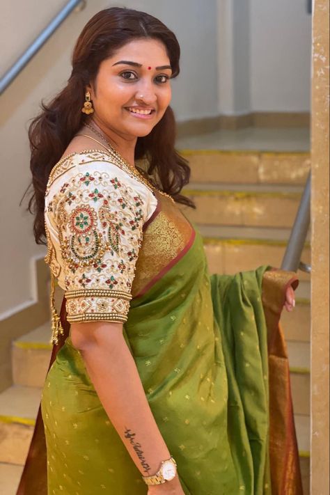 #Neelima #Vijaytv #Vijaystar Neelima Rani, Wedding Blouse Designs, Fashion D, Beautiful Dresses Short, Beautiful Women Over 40, Curvy Girl Outfits, Beautiful Saree, Indian Beauty Saree