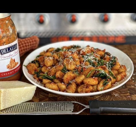 Griddled Gnocchi in Vodka Sauce – Blackstone Products Gnocchi Vodka Sauce, Skillet Gnocchi, Blackstone Cooking, Griddle Cooking Recipes, Vodka Sauce Recipe, Gnocchi Dishes, Blackstone Recipes, Blackstone Grill, Pecorino Romano Cheese