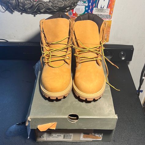 Wheat Timbs Fresh With The Original Box Never Worn. Offer Up Timberland Snow Boots, Timberland Leather Boots, Toddler Timberlands, Timberland Boots Black, Pretty Sneakers, Fabric Boots, Leather Chukka Boots, Black Timberlands, Toddler Boots