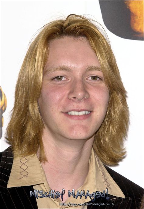 Fred Weasley Long Hair, James Phelps Long Hair, Ginger Boys, Weasley Aesthetic, James Phelps, Ginger Boy, Phelps Twins, Oliver Phelps, Fred And George Weasley