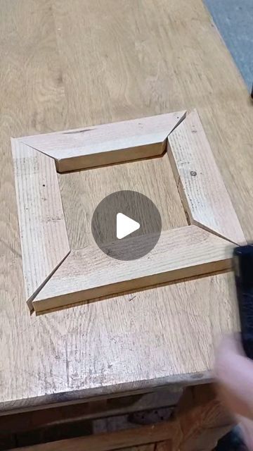 4,228 likes, 90 comments - tmwoodcrafts el August 2, 2024: "mitre clamp! #woodworking #tips #mitre #clamp #tipsandtricks #hack #learn #wood #fyp #DIY". Diy Clamps Woodworking, Woodworking Clamps, Woodworking Techniques, Woodworking Tips, Wood Crafts, Woodworking, Audio, House Design, Building