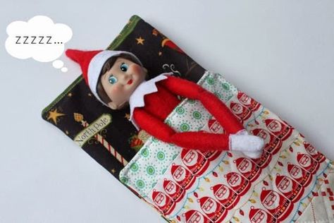 Looking for a printable sewing pattern for your Elf on the Shelf Doll. Downlaod this easy Elf on the Shelf Sleeping Bag Sewing Pattern. Every Scout Elf needs his slumber. Host an Elf on the Shelf Sleep over. Where to buy an Elf on the Shelf sleeping bag or how to make your own DIY Elf sleeping bag. #ElfontheShelf #ElfontheShelfIdeas #ElfIdeas #funnyelfideas #funnyelfontheshelf #elfprintables #freeelfprintables #printables #freeprintables #ElfonaShelf #sleepingbag #sewingpattern Elf On The Shelf Clothes, Diy Elf On The Shelf, Sock Monkeys Tutorial, Diy Sleeping Bag, Diy Elf, Elf Printables, Awesome Elf On The Shelf Ideas, Elf Clothes, Elf Doll