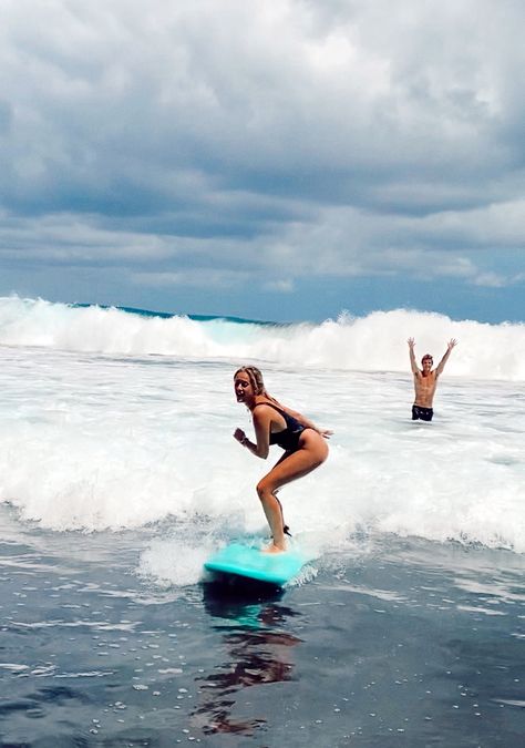 Surfer Boy Aesthetic, Hello Bestie, Surfer Couple, Surfing Aesthetic, Surf Painting, Surf Aesthetic, Goals Couple, Raise Your Standards, Surfer Boy